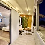 Sunlife Oldcity Szálloda 2*
